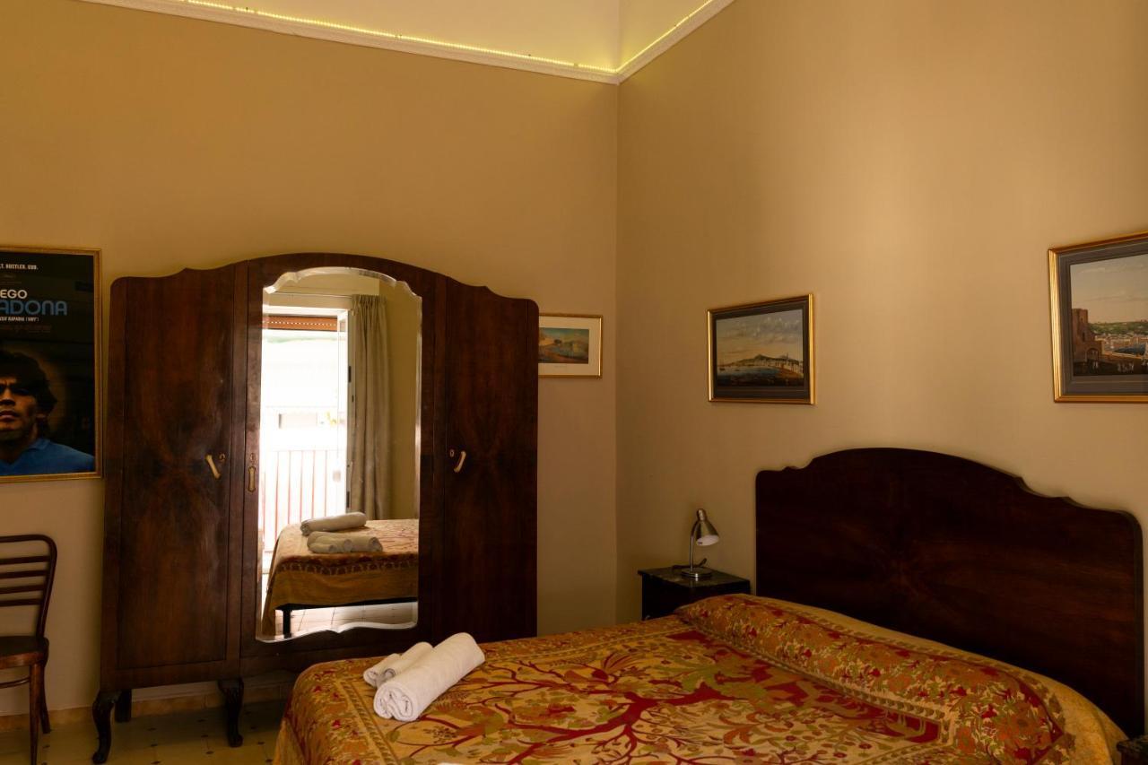 Colonna Home And Terrace Νάπολη Εξωτερικό φωτογραφία